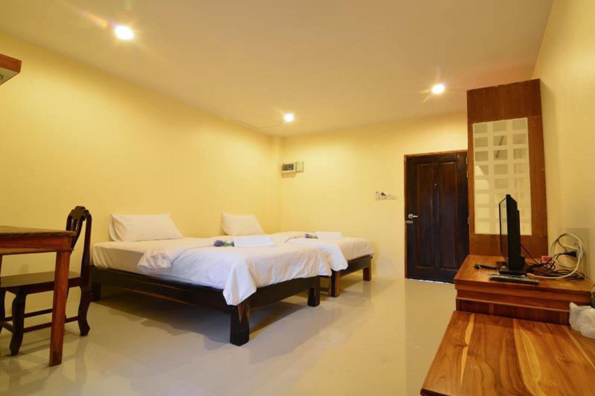 The Boon House, Khon Kaen Hotel Exterior photo